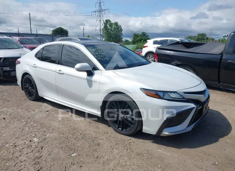 2024 Toyota CAMRY photo