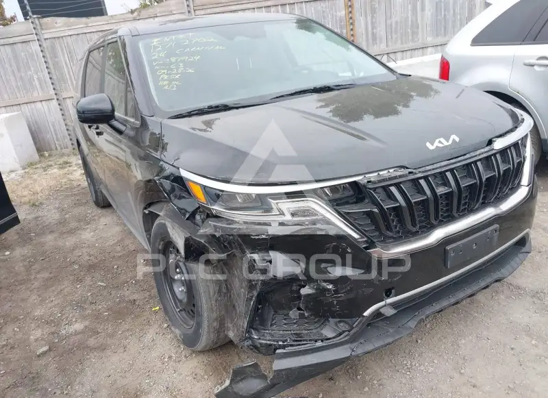 2024 KIA Carnival photo