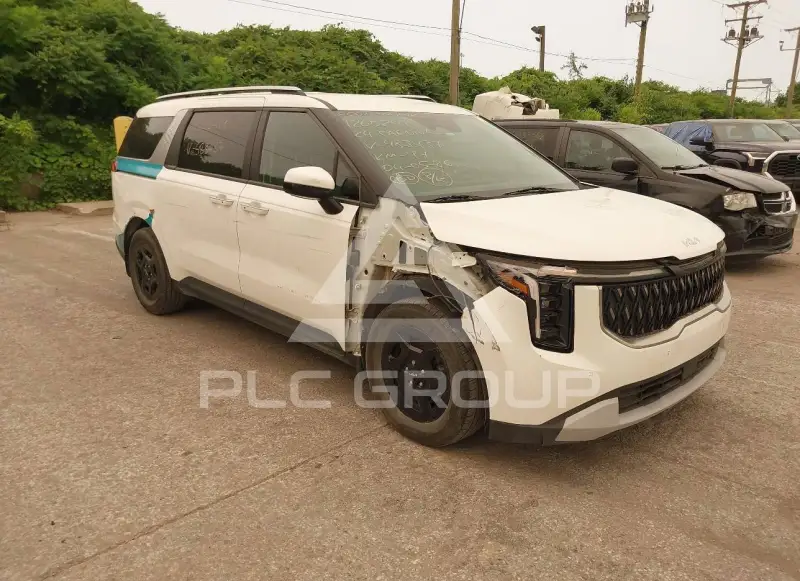 2024 KIA Carnival фото