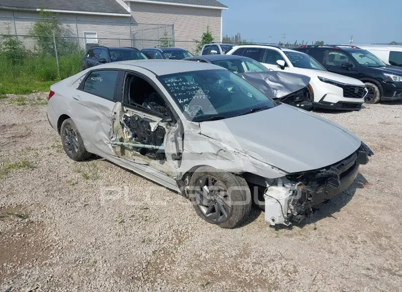 2024 Hyundai Elantra photo