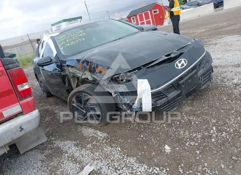 2024 Hyundai Elantra фото
