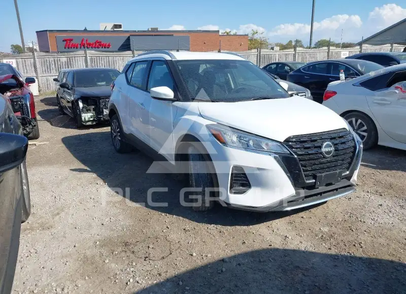 2025 Nissan KICKS photo