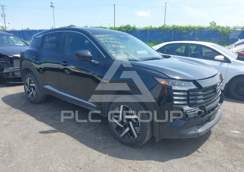 2025 Nissan KICKS photo