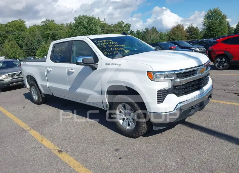 2025 Chevrolet Silverado фото