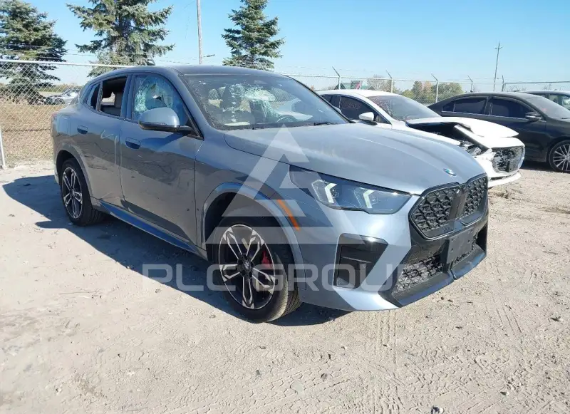 2025 BMW X2 фото