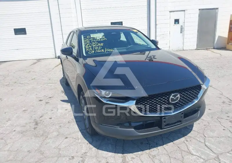 2025 Mazda CX-30 фото