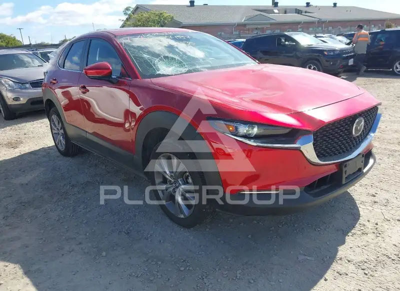 2025 Mazda CX-30 photo