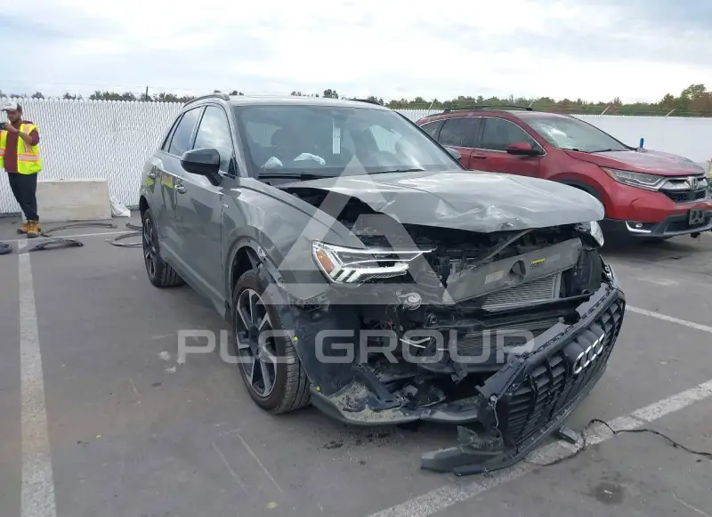 2025 Audi Q3 photo