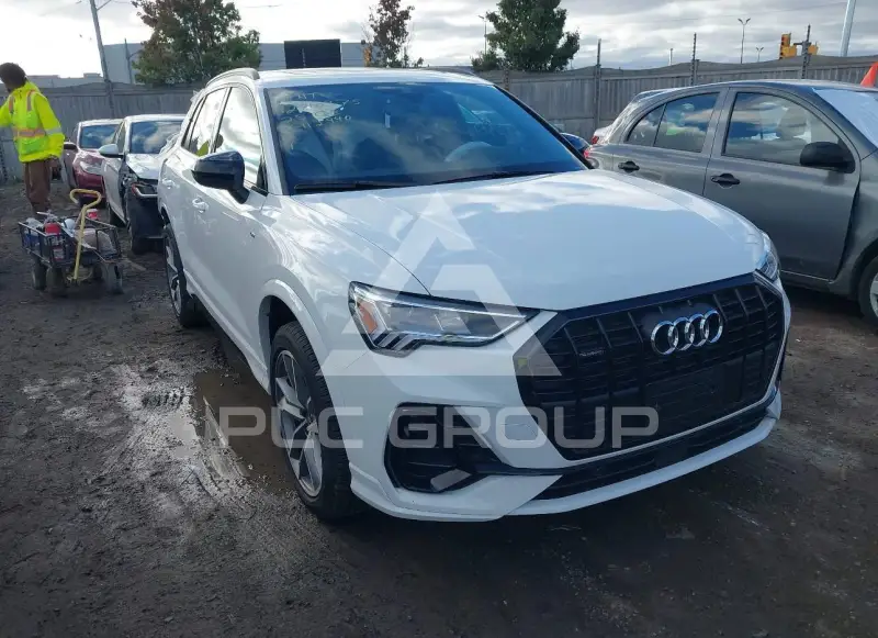 2025 Audi Q3 фото