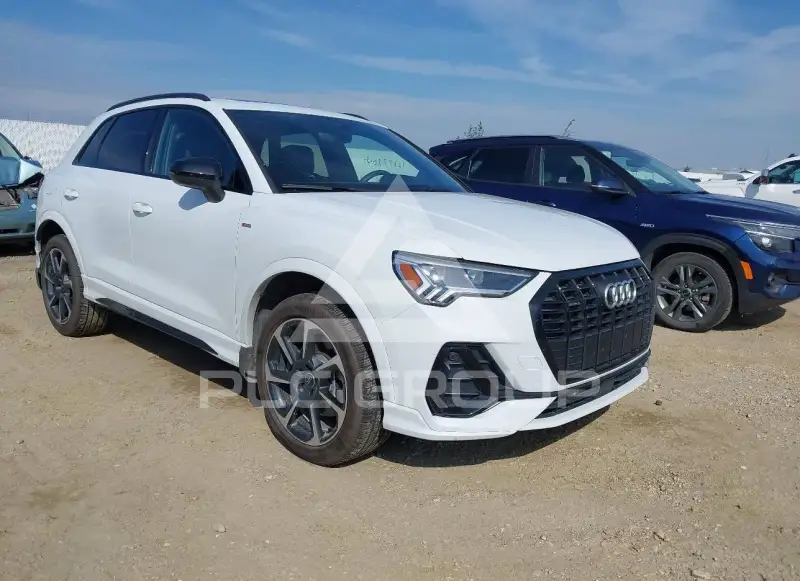 2025 Audi Q3 фото