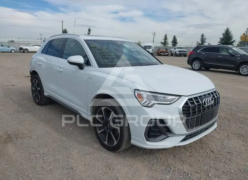 2025 Audi Q3 фото