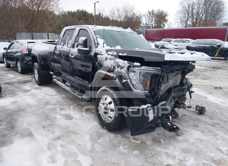 2025 GMC SIERRA photo