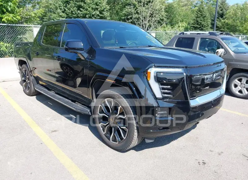 2025 GMC Sierra photo