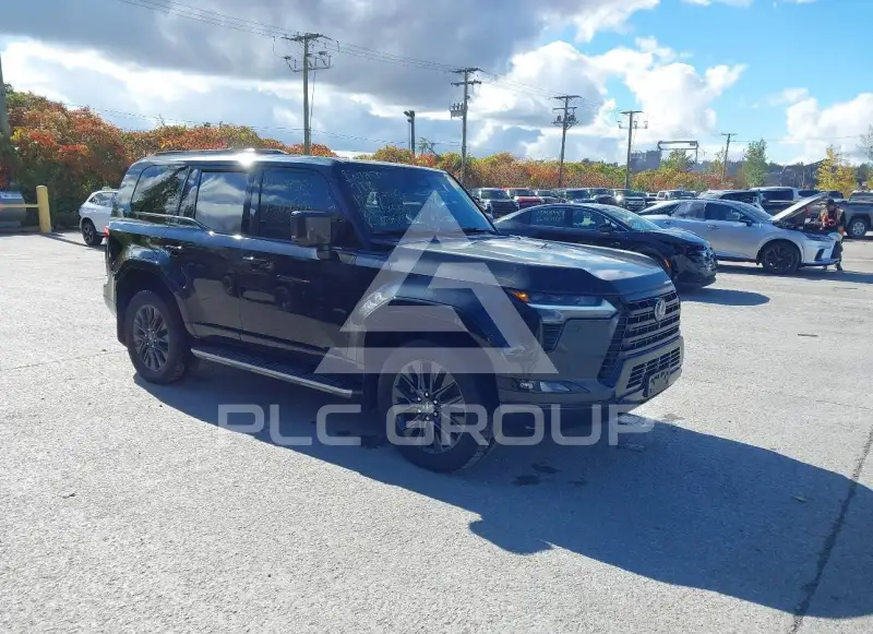 2025 Lexus GX photo