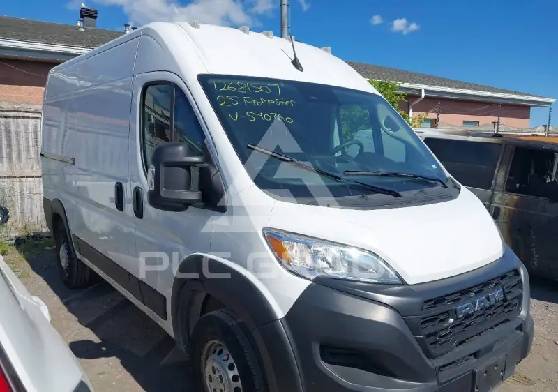 2025 RAM PROMASTER 2500 фото