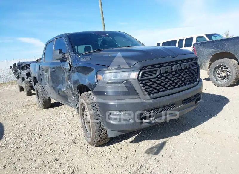 2025 RAM 1500 photo