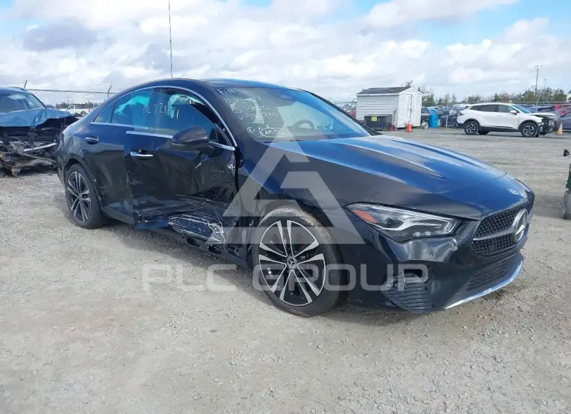 2025 Mercedes Benz CLA 250 фото