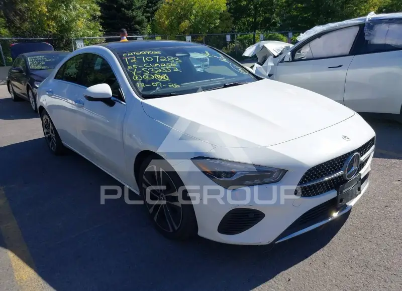 2025 Mercedes Benz CLA 250 фото