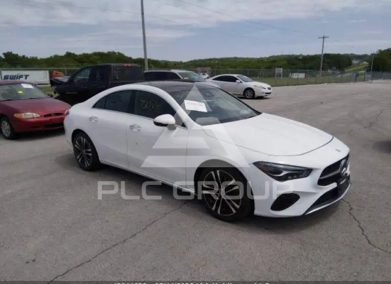 2025 Mercedes Benz CLA 250 фото