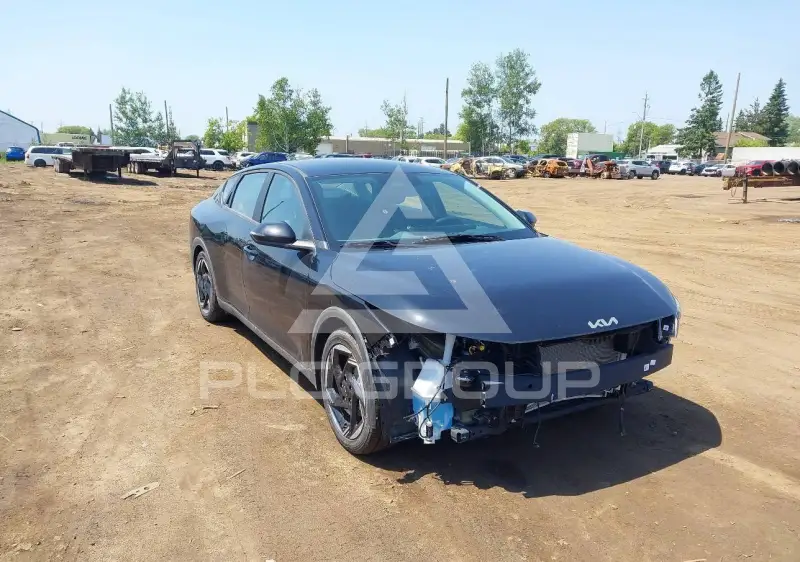 2025 KIA K4 photo
