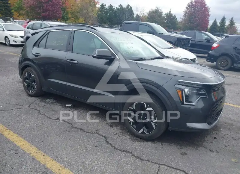 2025 KIA Niro photo