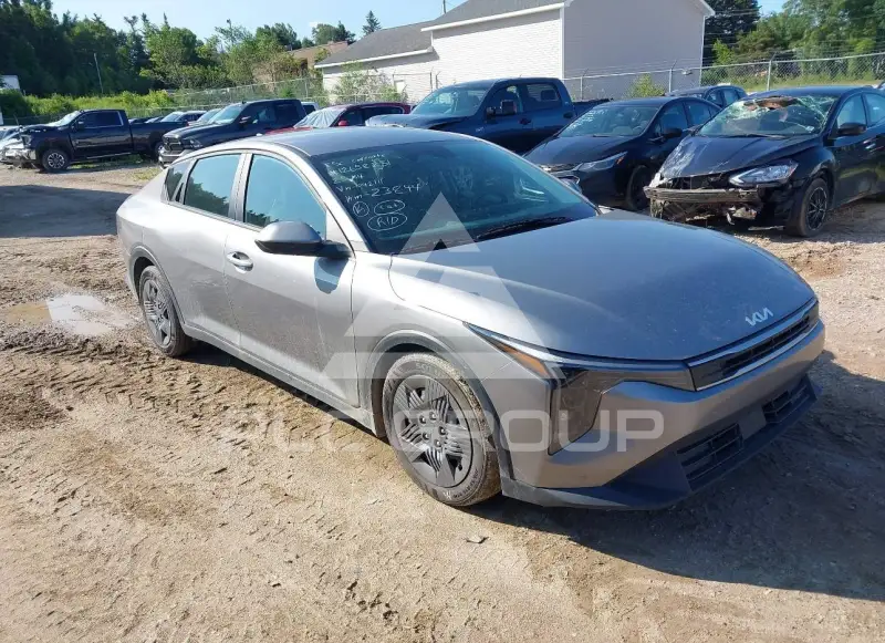 2025 KIA K4 photo