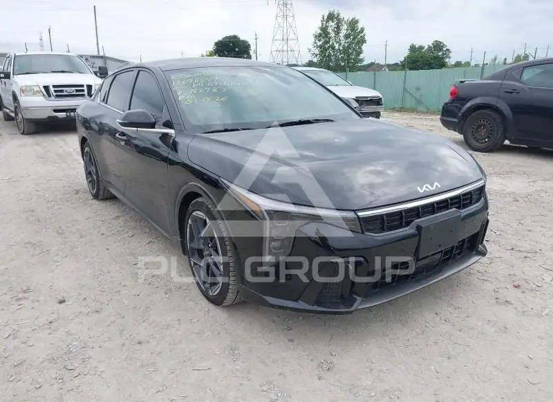 2025 KIA K4 photo