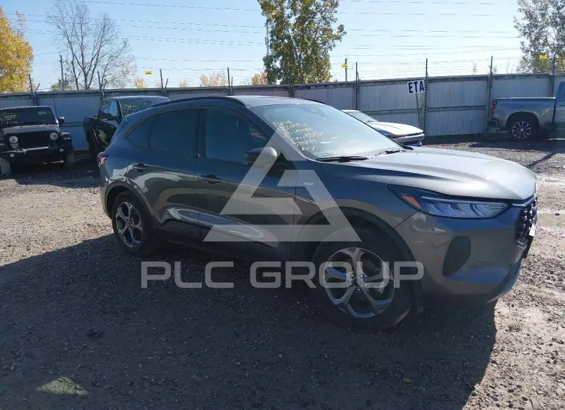 2025 Ford ESCAPE photo
