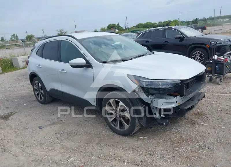 2025 Ford ESCAPE фото