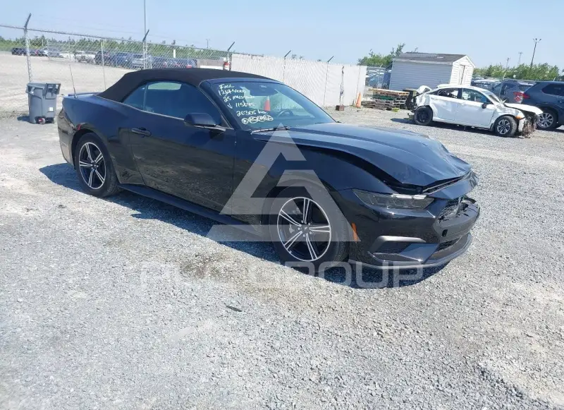 2025 Ford MUSTANG фото