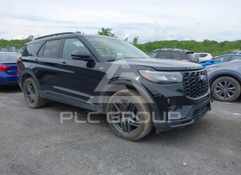 2025 Ford EXPLORER photo