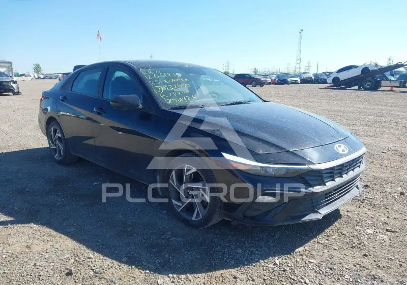 2025 Hyundai Elantra фото
