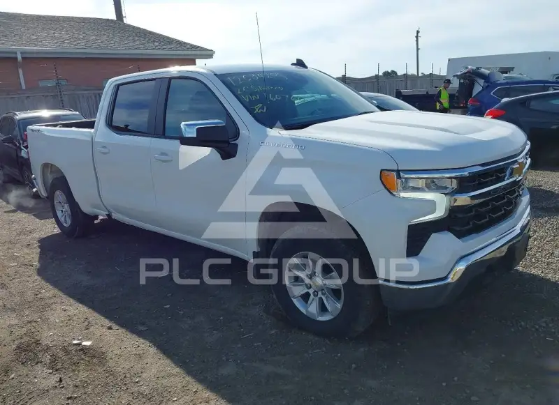 2026 Chevrolet Silverado photo
