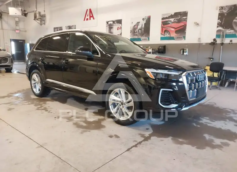 2026 Audi Q7 photo