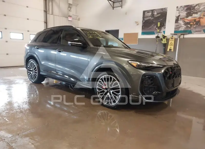 2026 Audi SQ5 фото