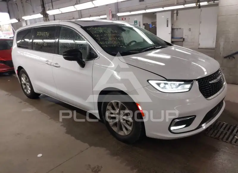 2026 Chrysler PACIFICA фото