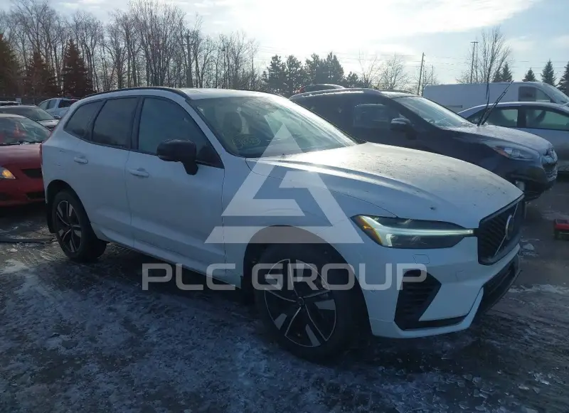 2026 Volvo XC60 фото
