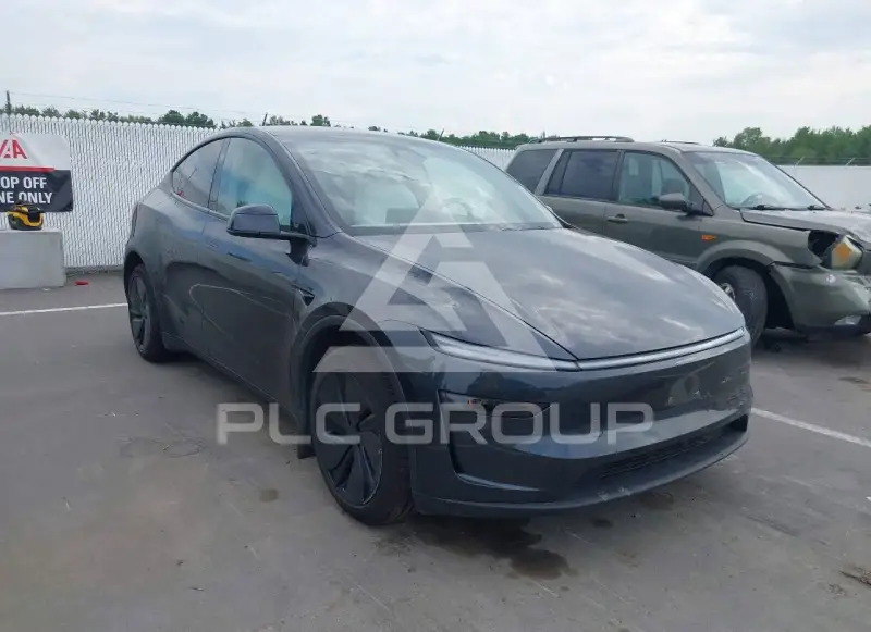 2026 Tesla Model Y photo