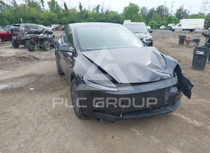 2026 Tesla Model Y photo