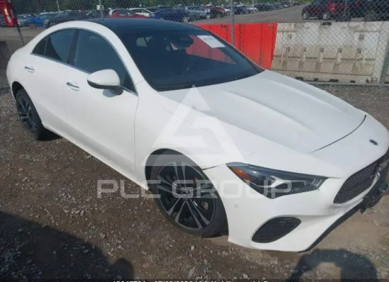 2026 Mercedes Benz CLA 250 фото