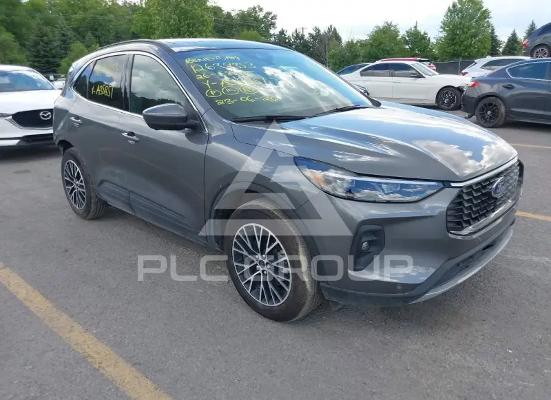 2026 Ford ESCAPE photo