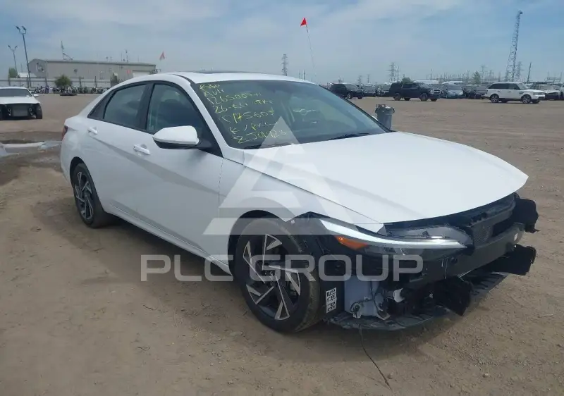 2026 Hyundai Elantra фото