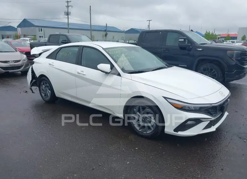 2026 Hyundai Elantra фото
