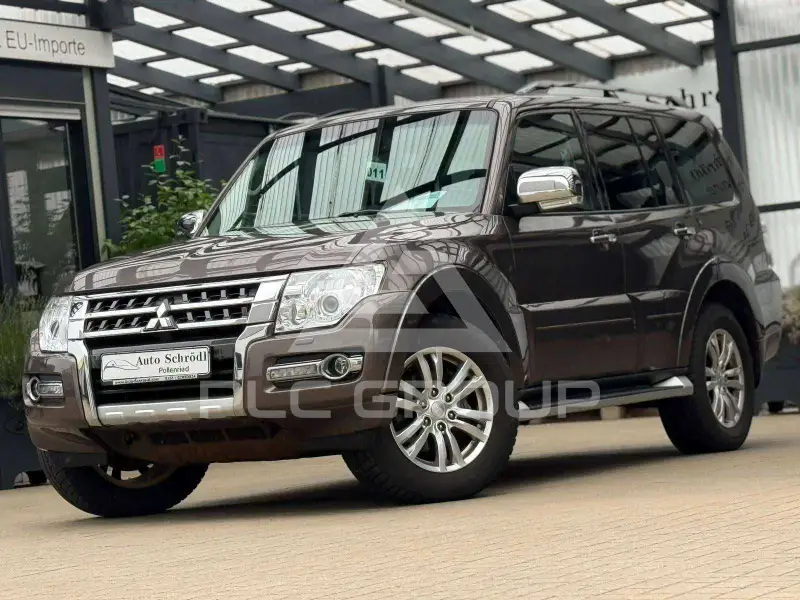 2016 Mitsubishi PAJARO