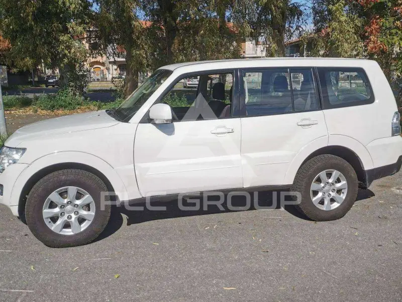 2016 Mitsubishi PAJARO