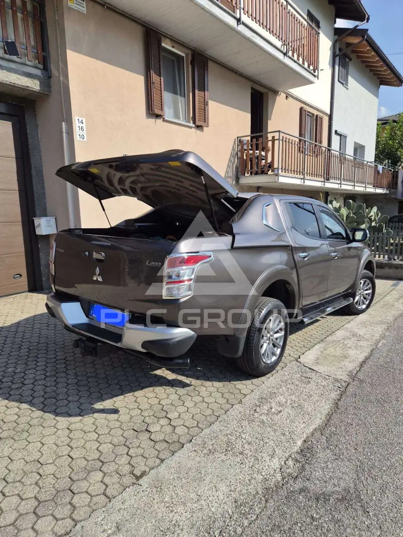 2016 Mitsubishi L200