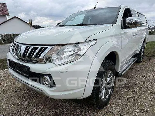 2016 Mitsubishi L200