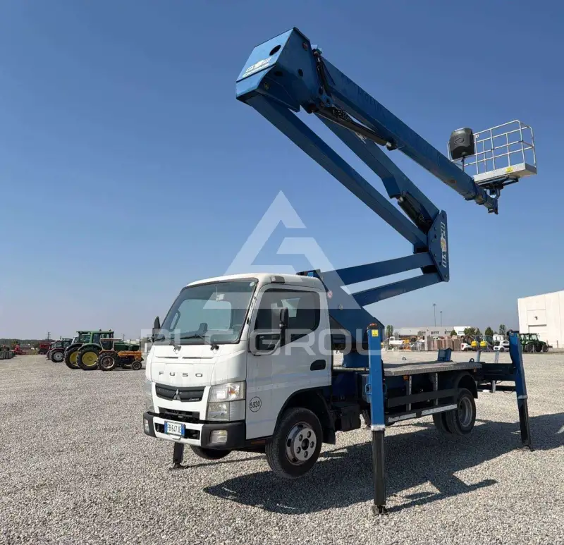 2016 Mitsubishi Canter