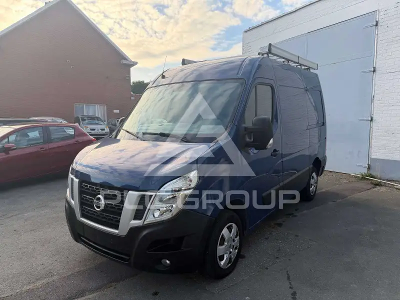 2016 Nissan NV 400