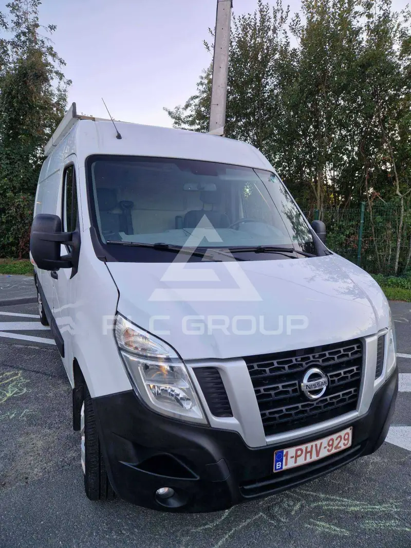 2016 Nissan NV 400